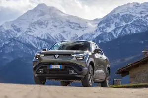 Suzuki e Vitara 2026 - Foto ufficiali