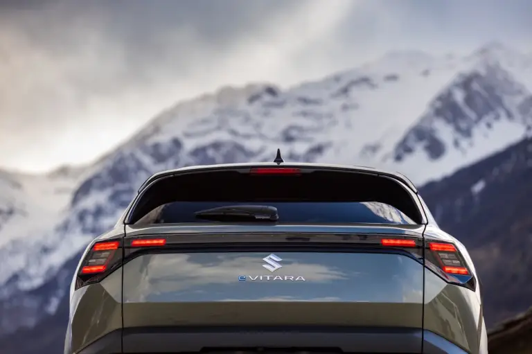 Suzuki e Vitara 2026 - Foto ufficiali - 15