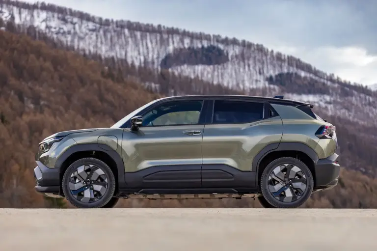 Suzuki e Vitara 2026 - Foto ufficiali - 24