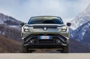 Suzuki e Vitara 2026 - Foto ufficiali