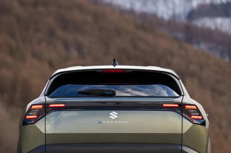 Suzuki e Vitara 2026 - Foto ufficiali - 43
