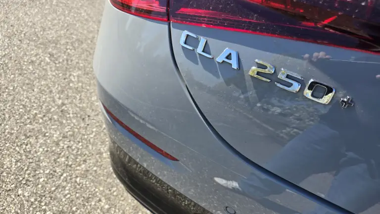 Mercedes CLE elettrica 2026: prova su strada - 15