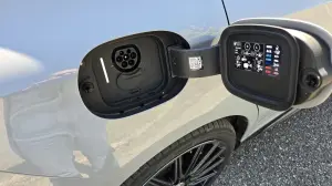 Mercedes CLE elettrica 2026: prova su strada