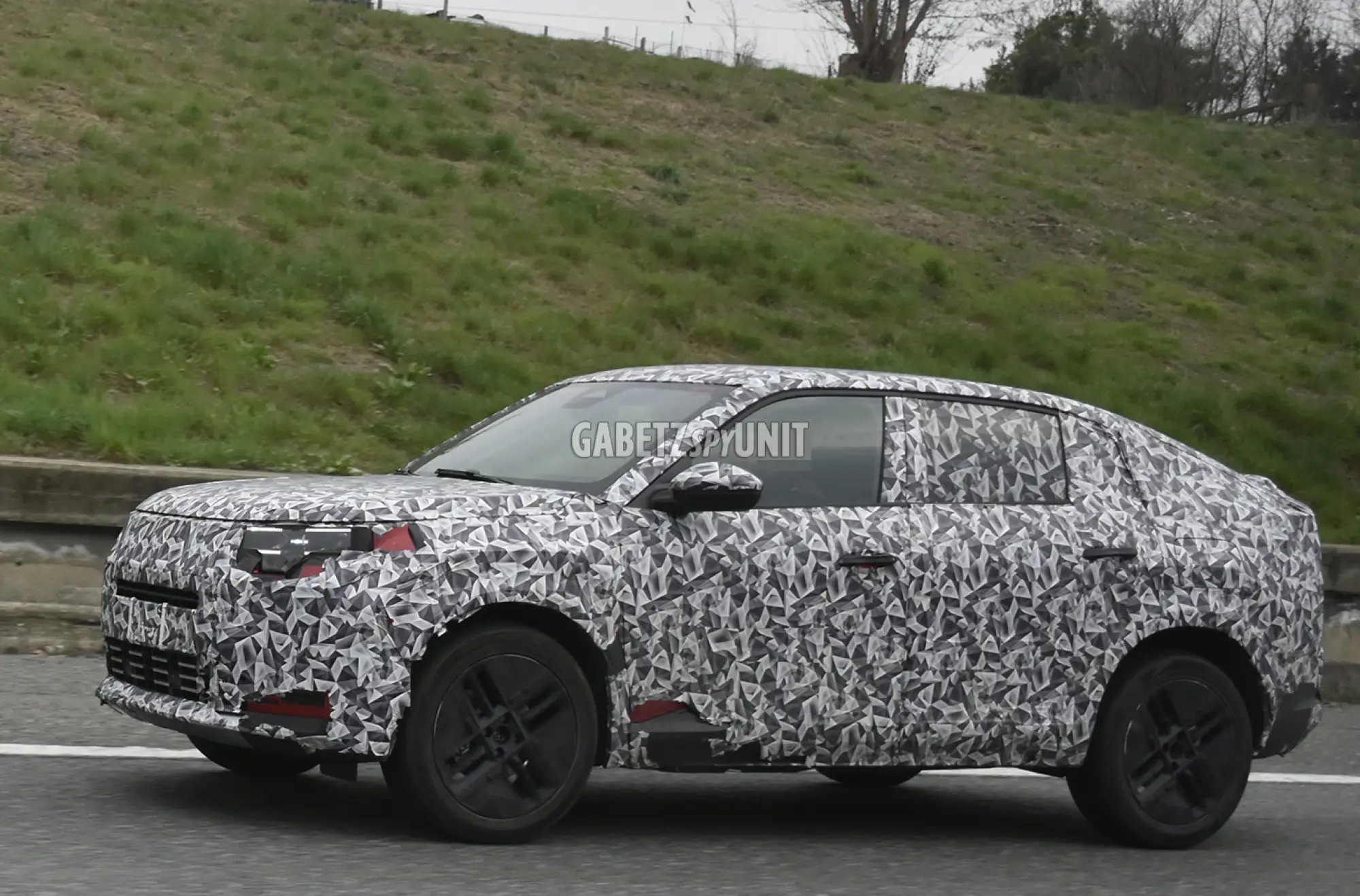 FIAT Fastback - Foto spia 13-04-2026 - 6