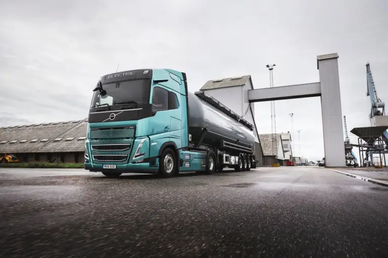 Volvo camion elettrici - Foto ufficiali - 3