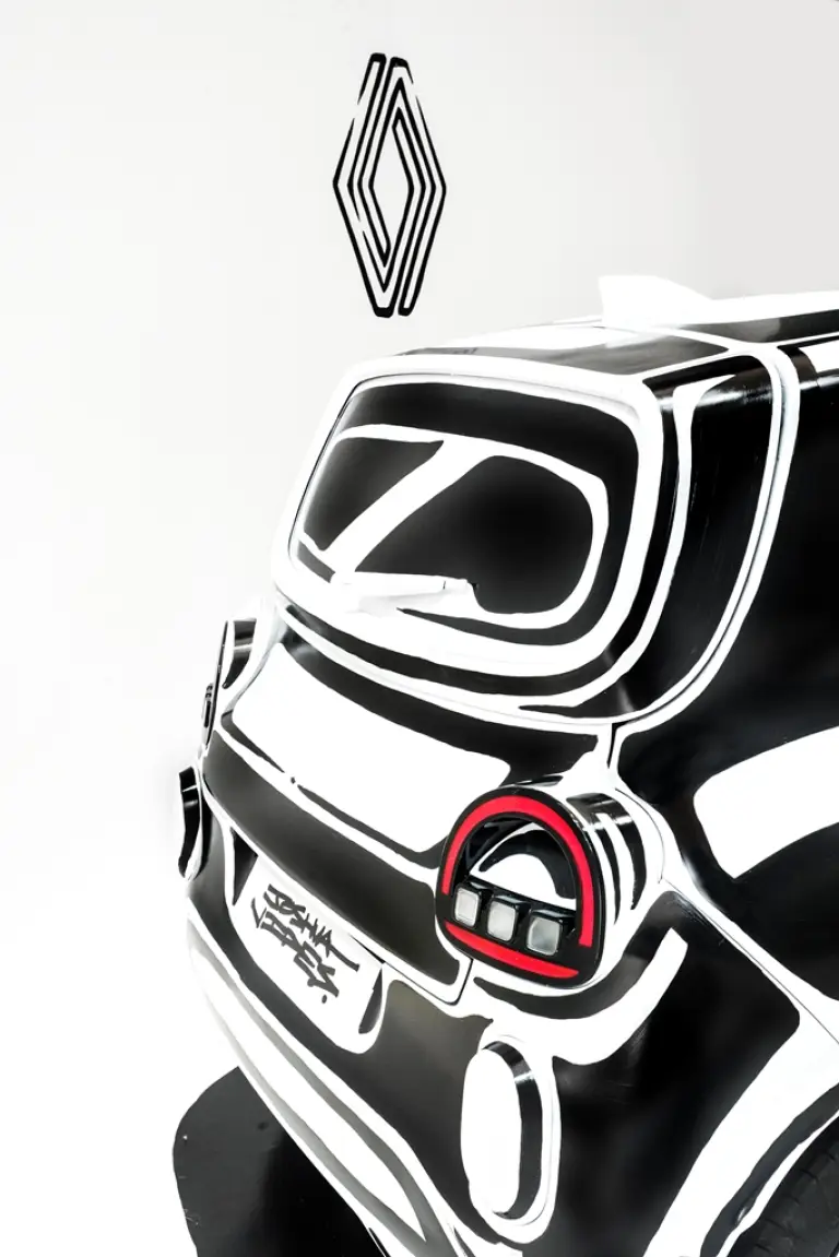 Renault Twingo E-Tech Electric - Joshua Vides - 3