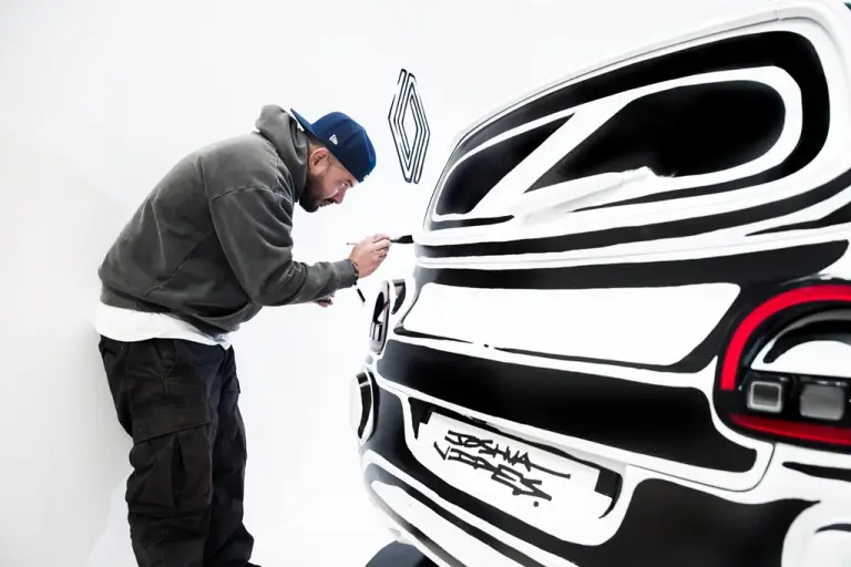 Renault Twingo E-Tech Electric - Joshua Vides - 4