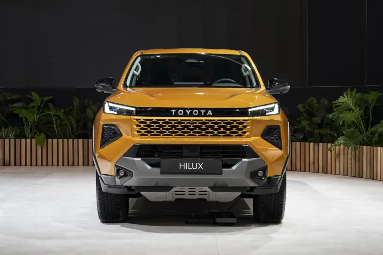 Toyota Hilux 2026 - Foto ufficiali - 7