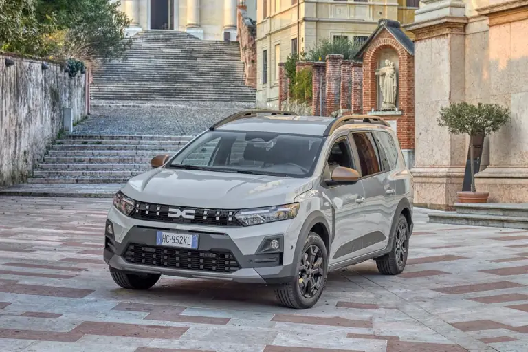 Dacia Jogger Hybrid 155 - Marostica - 3