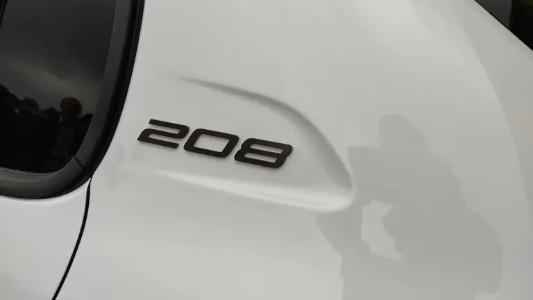 Peugeot 208 GTi 2026 - Foto Imola - 5