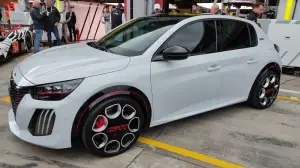 Peugeot 208 GTi 2026 - Foto Imola