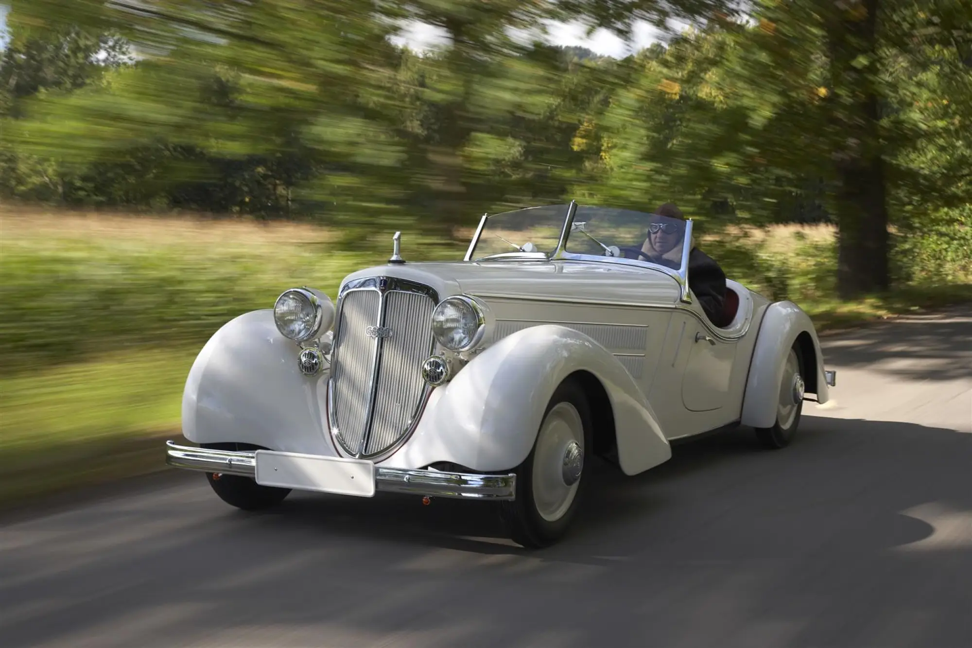 Audi: 100 anni del 6 cilindri - 8