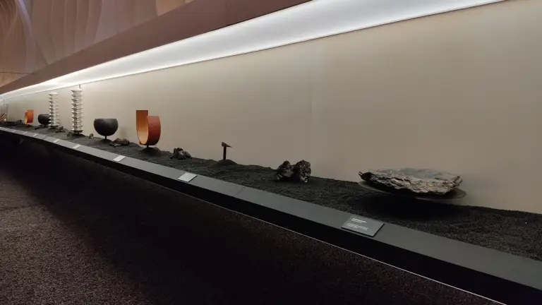 Range Rover Traces - Milano Design Week 2026 - 16