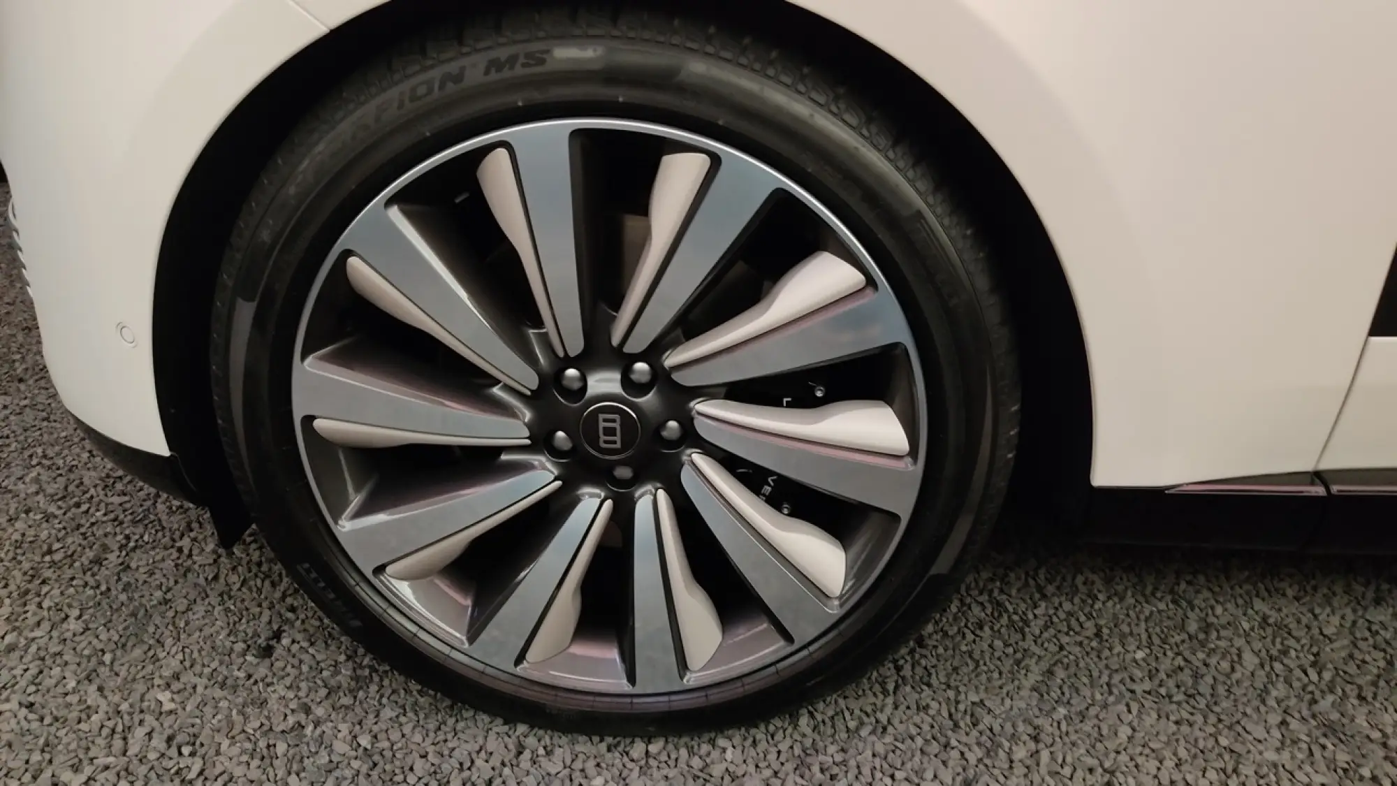 Range Rover Traces - Milano Design Week 2026 - 27