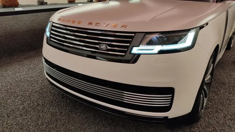 Range Rover Traces - Milano Design Week 2026 - 24