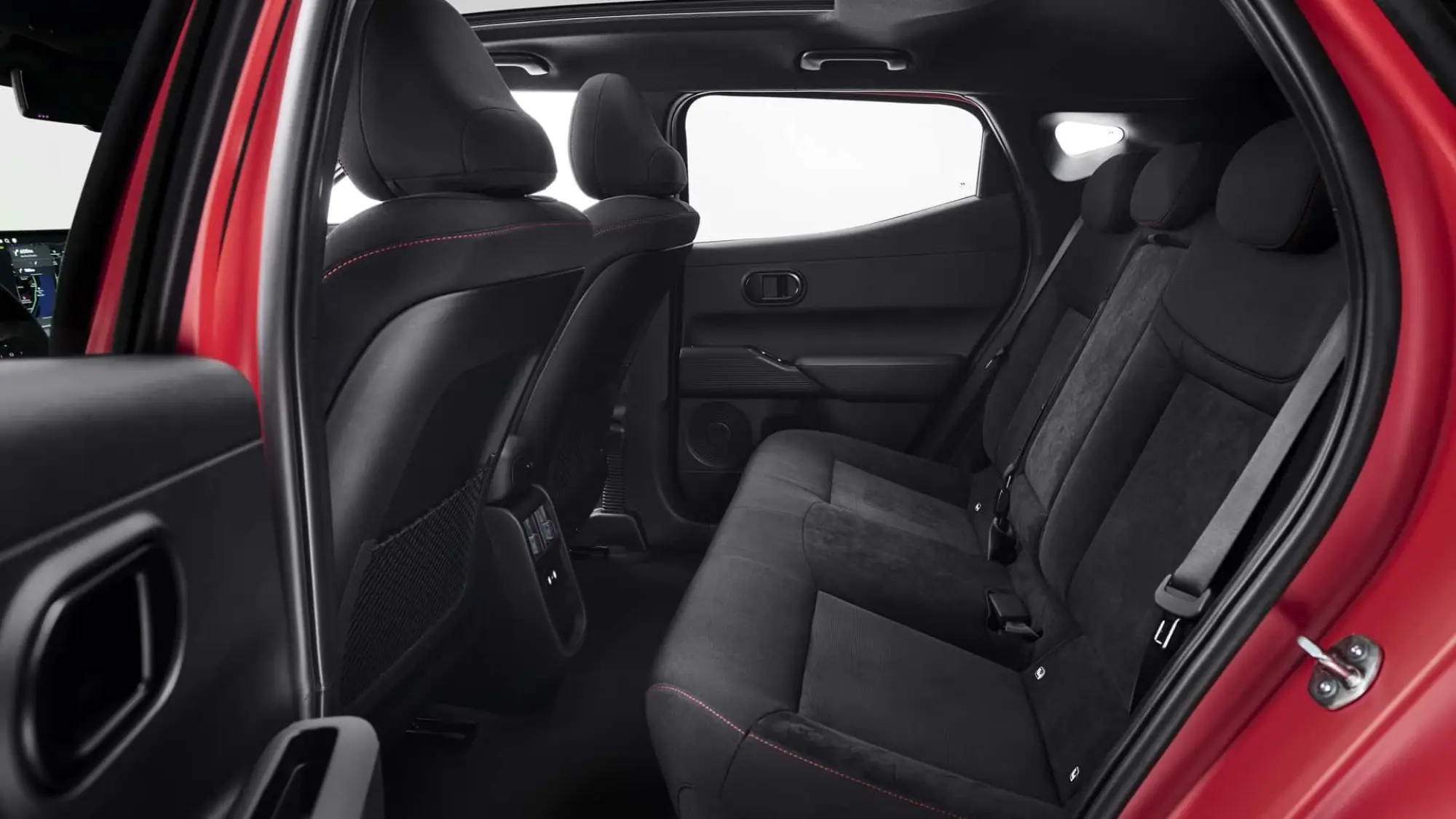 Hyundai Ioniq 3 - 12