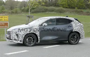 Lexus NX 2027 - Foto spia 22-04-2026