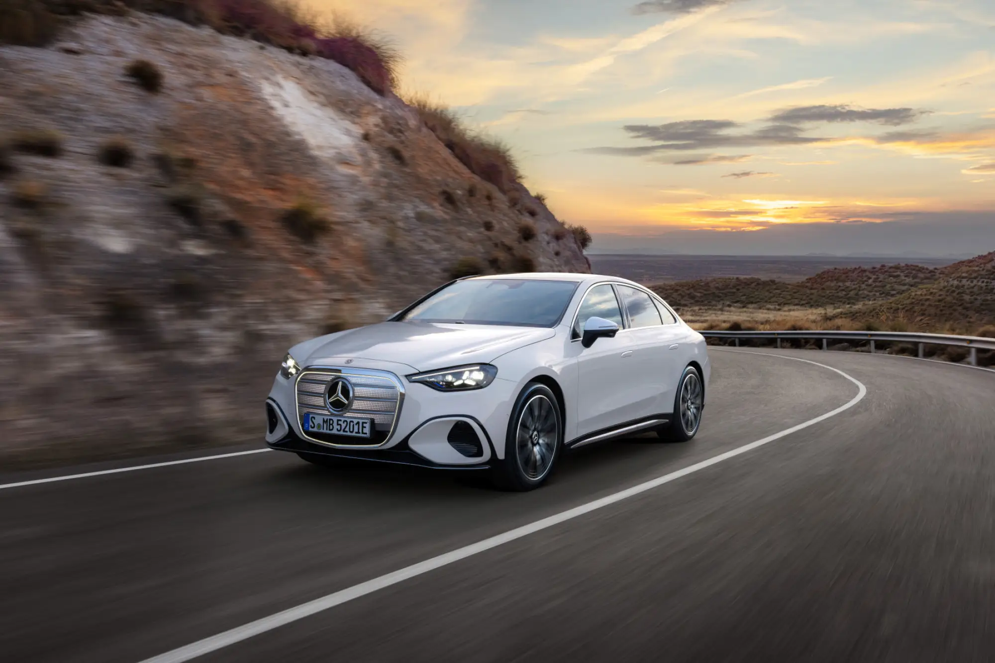Mercedes Classe C elettrica - 27