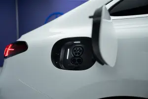 Mercedes Classe C elettrica