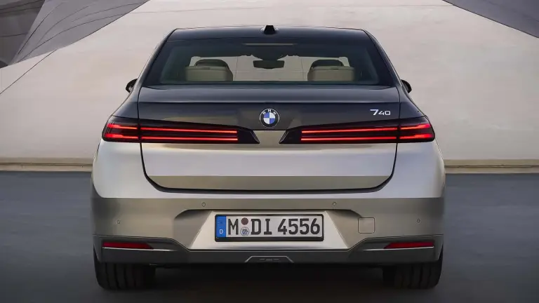 BMW Serie 7 2026 - 8