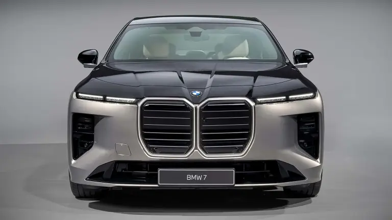 BMW Serie 7 2026 - 30