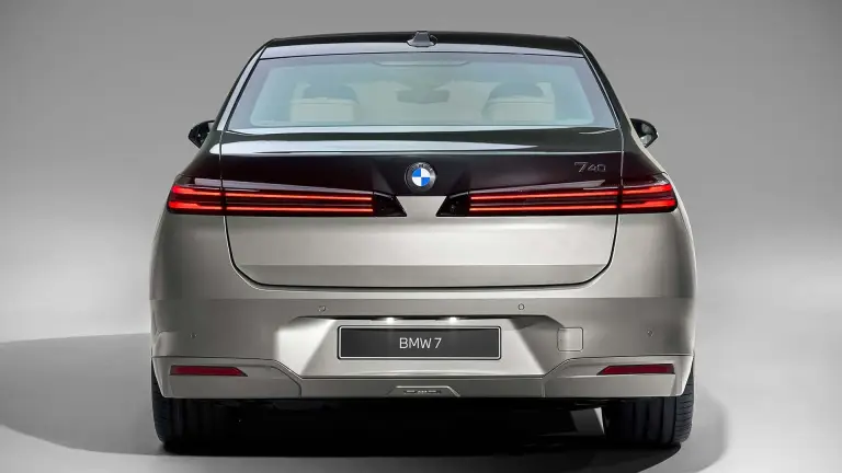 BMW Serie 7 2026 - 29