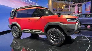 Nissan Terrano PHEV - Foto live