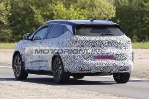 Renault Scenic E-Tech - Foto spia 27-4-2026