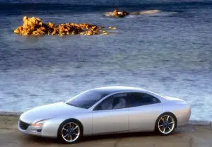 Peugeot 605 Nautilus Concept