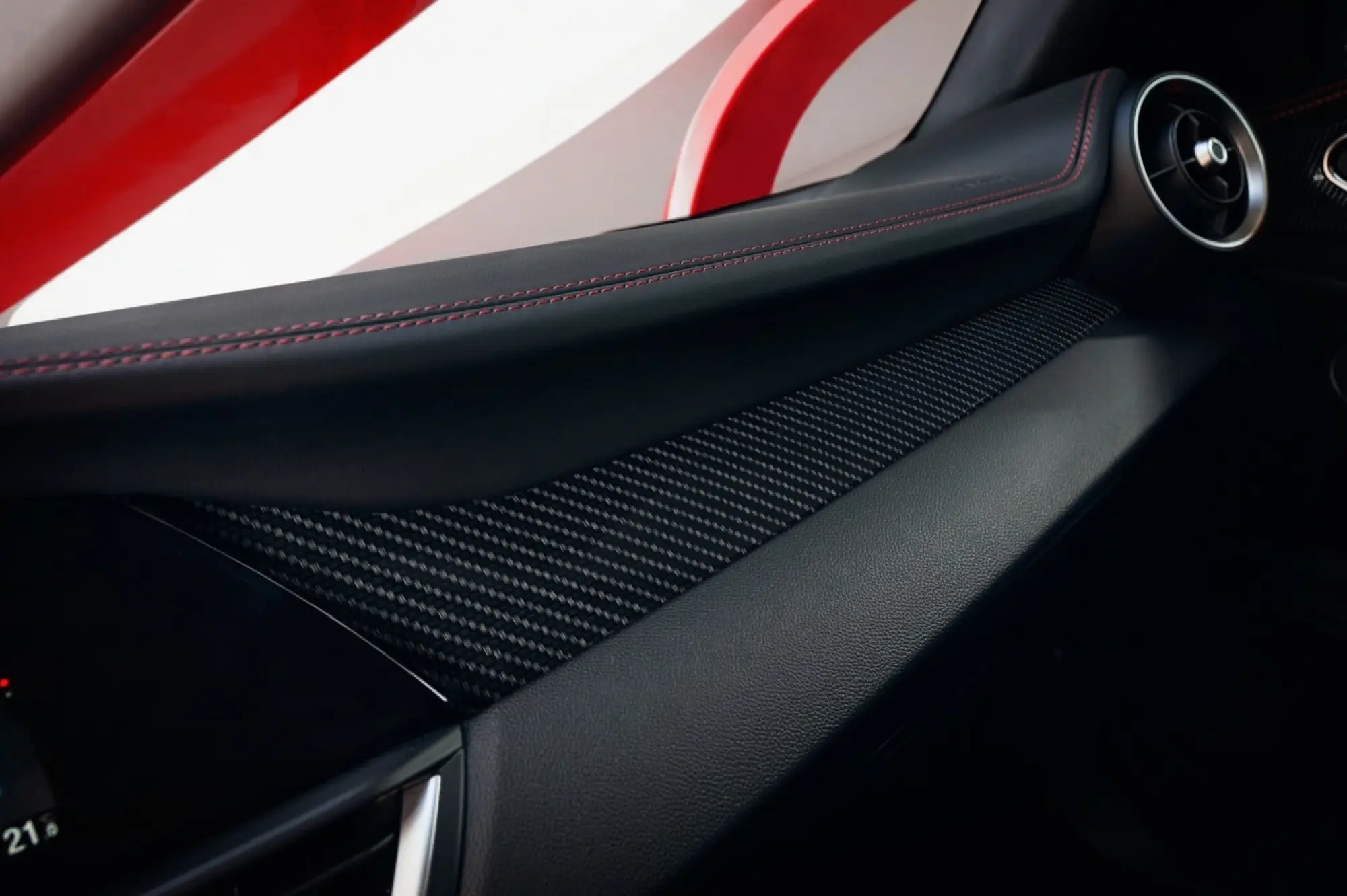 Alfa Romeo Giulia e Stelvio - Pack Performance 2026 - 1
