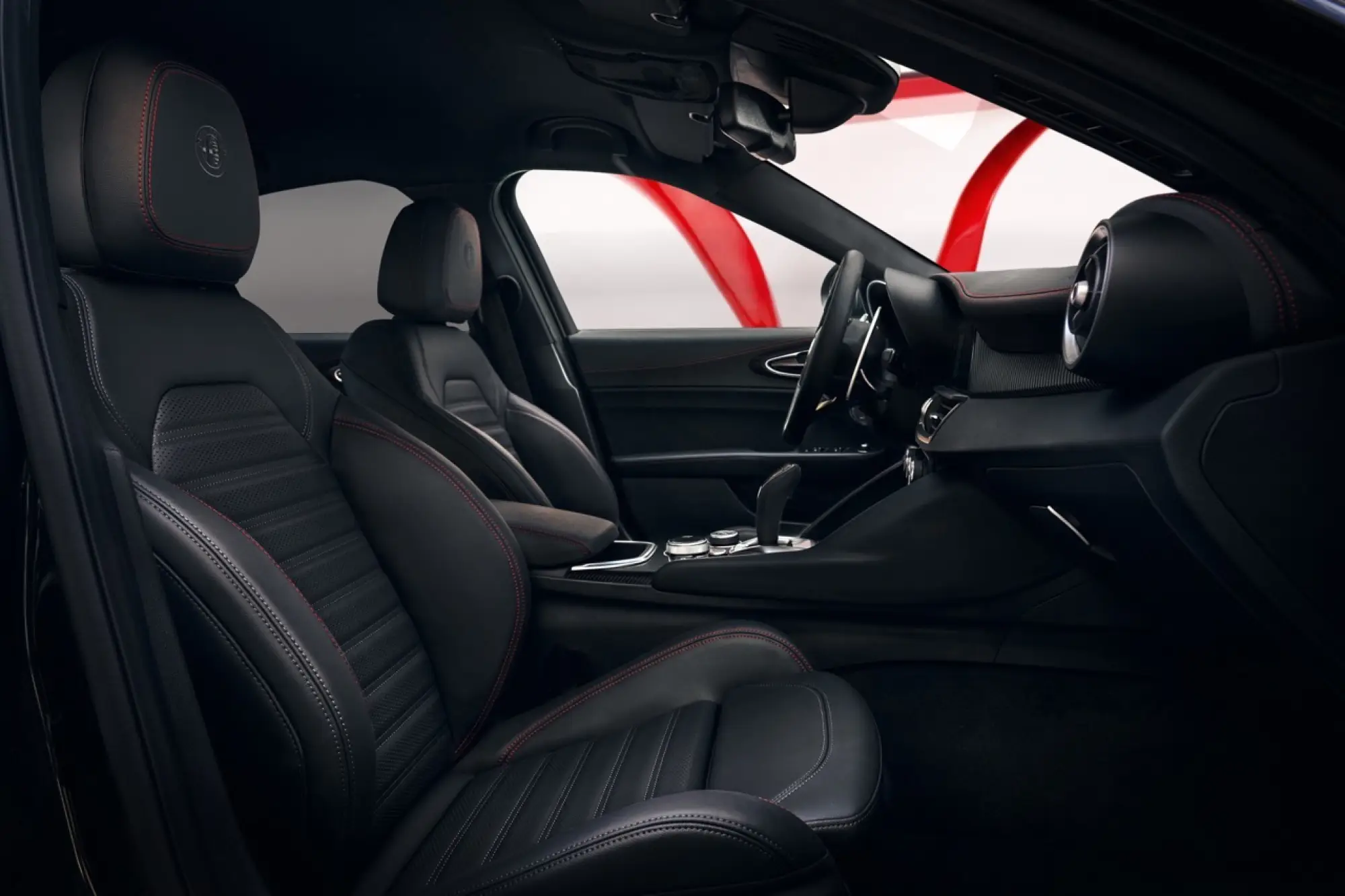 Alfa Romeo Giulia e Stelvio - Pack Performance 2026 - 2