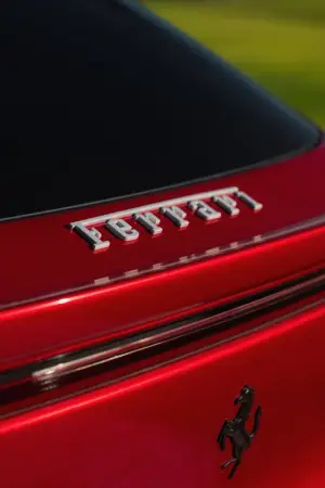 Ferrari Purosangue Handling Speciale