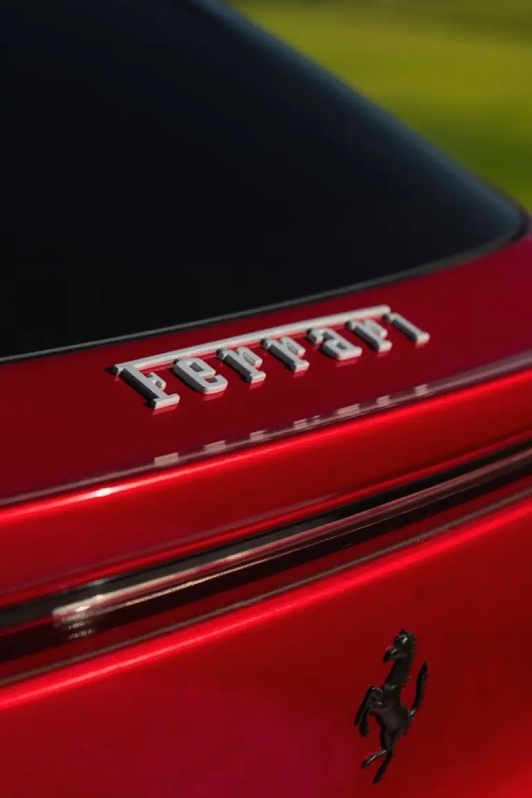 Ferrari Purosangue Handling Speciale - 16