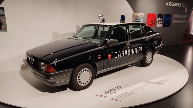 Alfa Romeo Carabinieri - 75 anni - 25