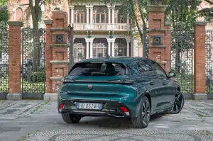 Peugeot E-308 - Test Drive a Varazze