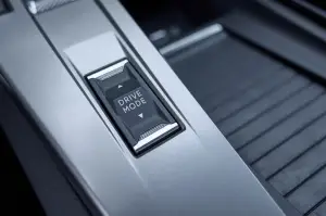 Peugeot E-308 - Test Drive a Varazze