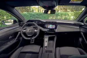 Peugeot E-308 - Test Drive a Varazze
