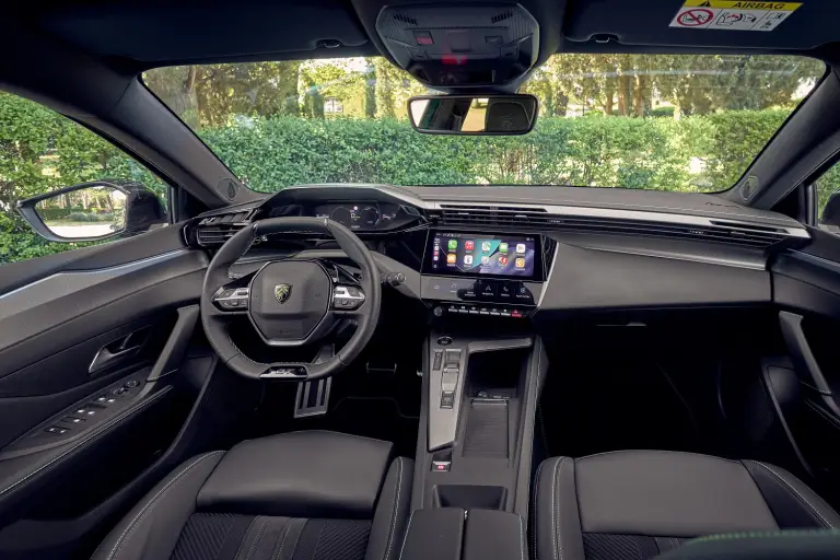Peugeot E-308 - Test Drive a Varazze - 7
