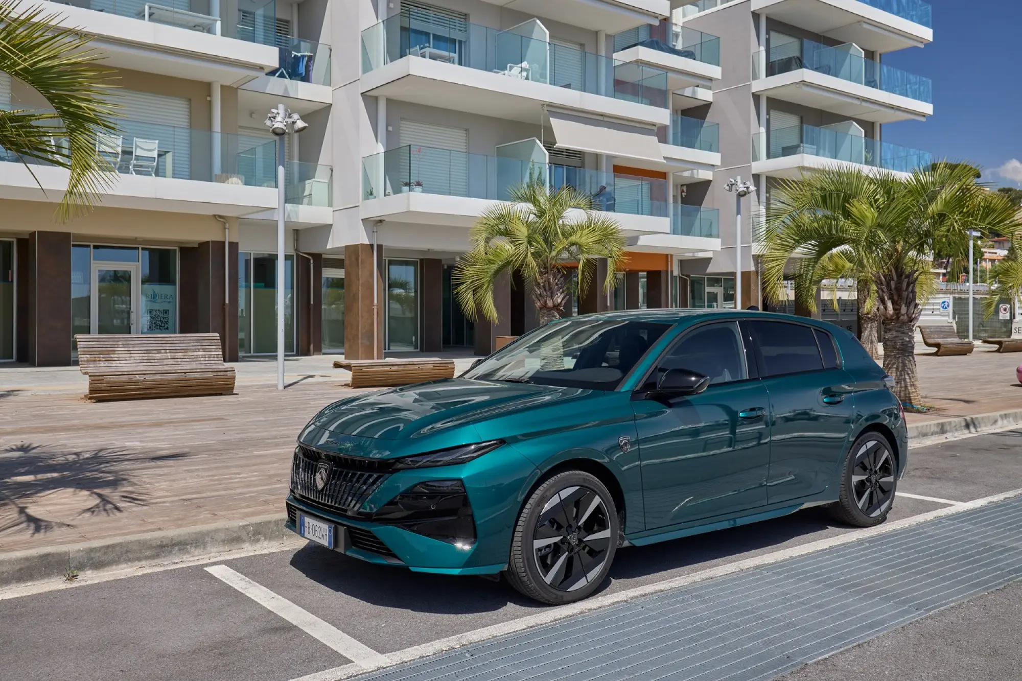 Peugeot E-308 - Test Drive a Varazze - 12