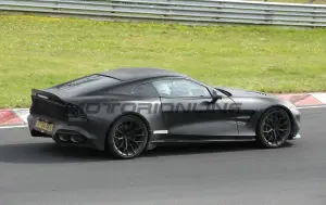 Aston Martin Vanquish S 2027 - Foto spia 08-05-2026