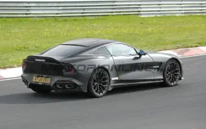 Aston Martin Vanquish S 2027 - Foto spia 08-05-2026