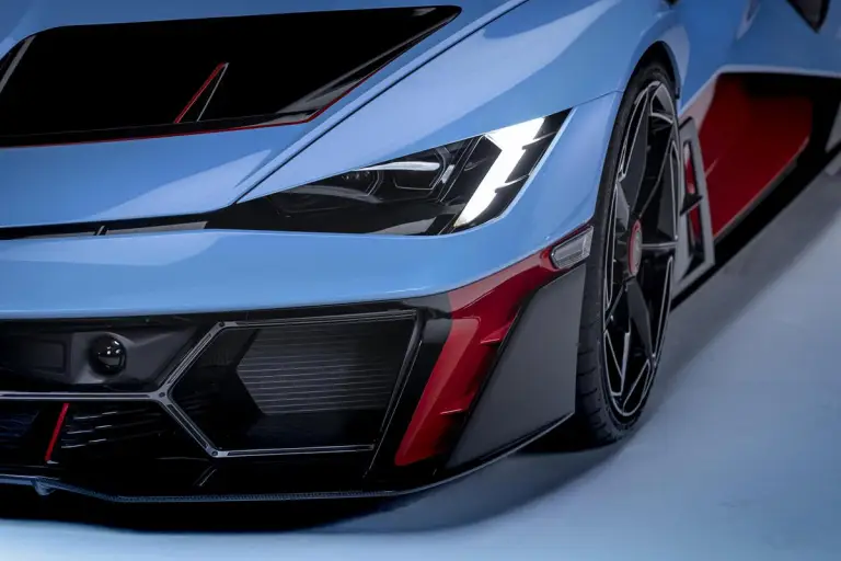 Lamborghini Fenomeno Roadster - 101