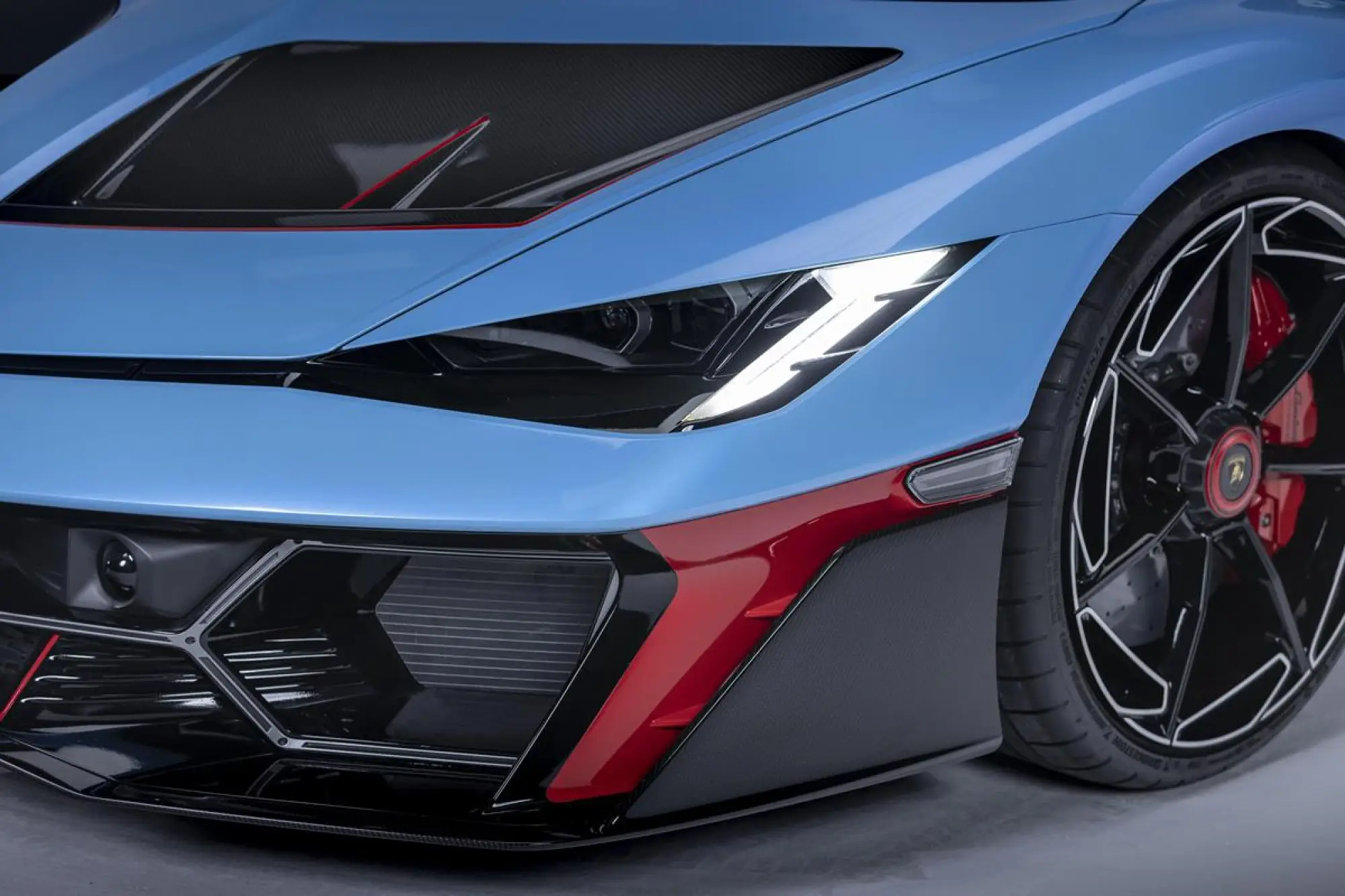 Lamborghini Fenomeno Roadster - 25