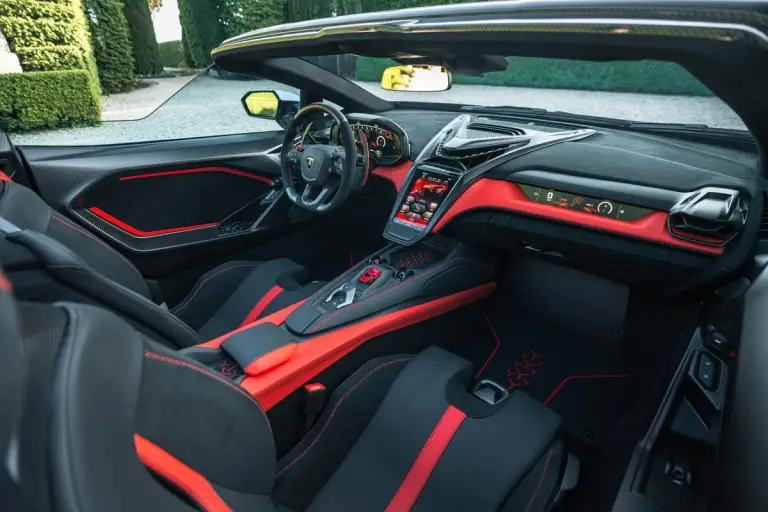 Lamborghini Fenomeno Roadster - 38