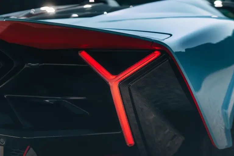 Lamborghini Fenomeno Roadster - 42
