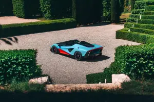 Lamborghini Fenomeno Roadster