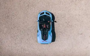 Lamborghini Fenomeno Roadster