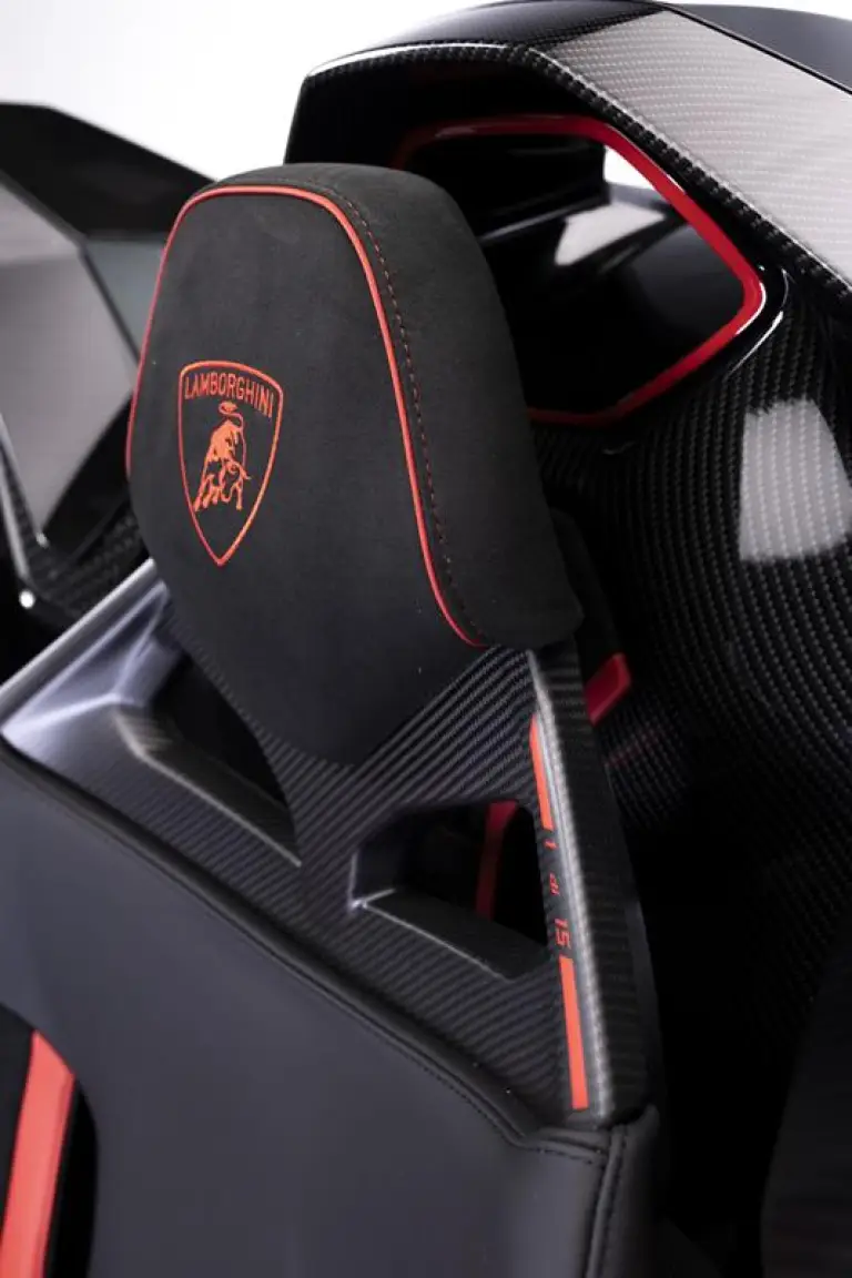 Lamborghini Fenomeno Roadster - 98