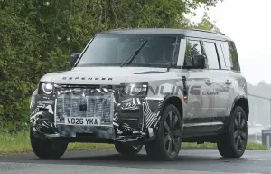 Land Rover Defender 2027 - Foto spia 12-05-2026