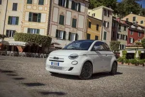 FIAT 500 Hybrid Dolcevita - 11